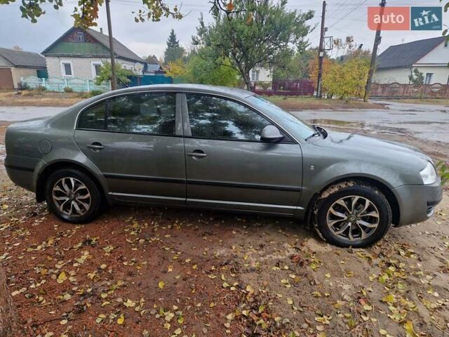 Зеленый Шкода Суперб, объемом двигателя 1.78 л и пробегом 340 тыс. км за 7800 $, фото 9 на Automoto.ua