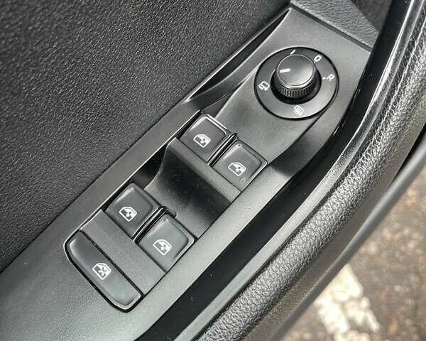 Зелений Шкода Суперб, об'ємом двигуна 1.8 л та пробігом 174 тис. км за 15000 $, фото 38 на Automoto.ua