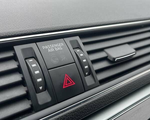 Зелений Шкода Суперб, об'ємом двигуна 1.8 л та пробігом 174 тис. км за 15000 $, фото 57 на Automoto.ua