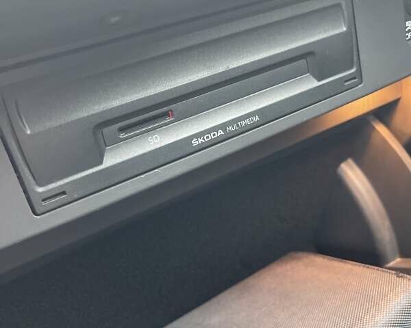 Зелений Шкода Суперб, об'ємом двигуна 1.8 л та пробігом 174 тис. км за 15000 $, фото 55 на Automoto.ua