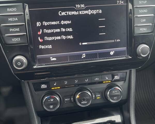 Зелений Шкода Суперб, об'ємом двигуна 1.8 л та пробігом 174 тис. км за 15000 $, фото 53 на Automoto.ua