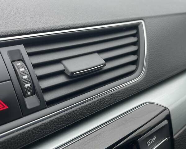 Зелений Шкода Суперб, об'ємом двигуна 1.8 л та пробігом 174 тис. км за 15000 $, фото 60 на Automoto.ua