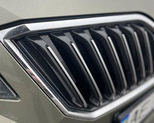 Зелений Шкода Суперб, об'ємом двигуна 1.8 л та пробігом 174 тис. км за 15000 $, фото 29 на Automoto.ua