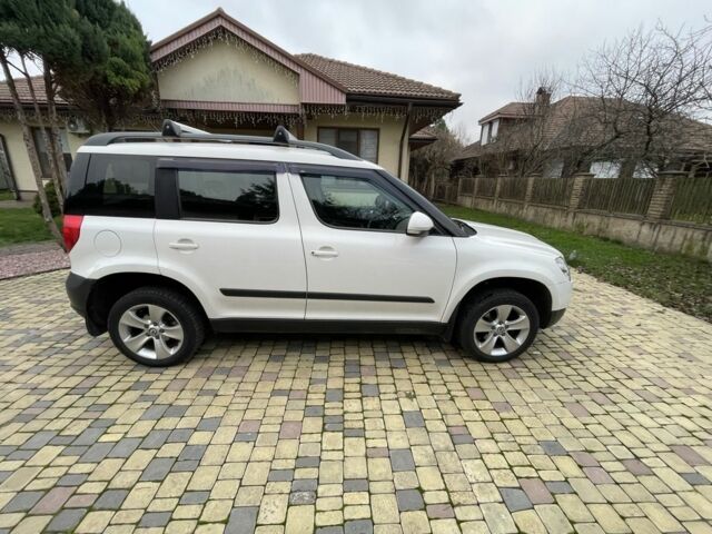 Білий Шкода Єті, об'ємом двигуна 1.2 л та пробігом 225 тис. км за 7300 $, фото 1 на Automoto.ua