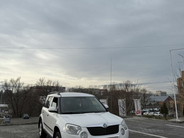 Білий Шкода Єті, об'ємом двигуна 1.4 л та пробігом 145 тис. км за 9000 $, фото 9 на Automoto.ua