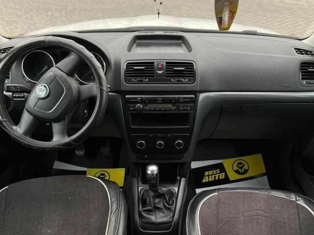 Белый Шкода Ети, объемом двигателя 1.2 л и пробегом 152 тыс. км за 9900 $, фото 8 на Automoto.ua