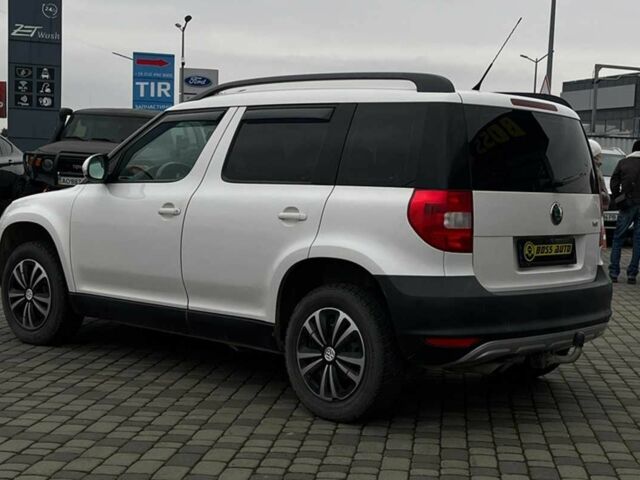 Белый Шкода Ети, объемом двигателя 1.2 л и пробегом 152 тыс. км за 9900 $, фото 4 на Automoto.ua