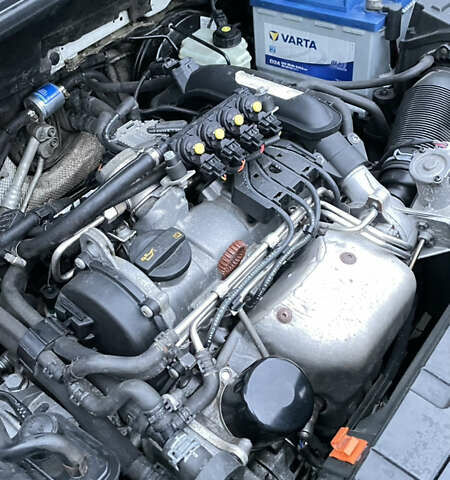 Білий Шкода Єті, об'ємом двигуна 1.2 л та пробігом 221 тис. км за 8200 $, фото 36 на Automoto.ua