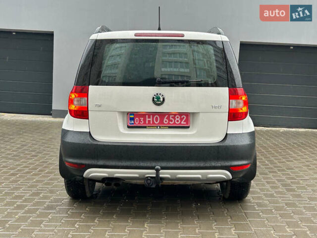 Білий Шкода Єті, об'ємом двигуна 1.4 л та пробігом 200 тис. км за 8999 $, фото 7 на Automoto.ua