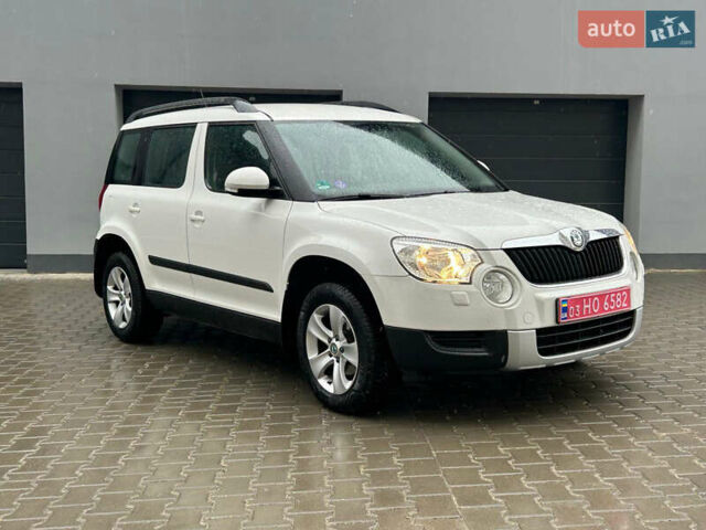 Білий Шкода Єті, об'ємом двигуна 1.4 л та пробігом 200 тис. км за 8999 $, фото 2 на Automoto.ua