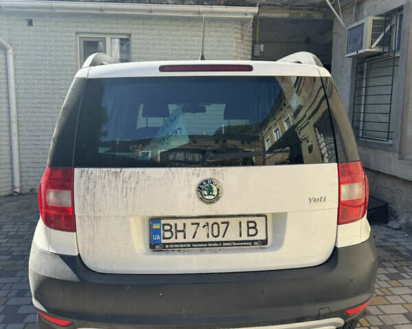 Білий Шкода Єті, об'ємом двигуна 1.2 л та пробігом 280 тис. км за 5800 $, фото 1 на Automoto.ua