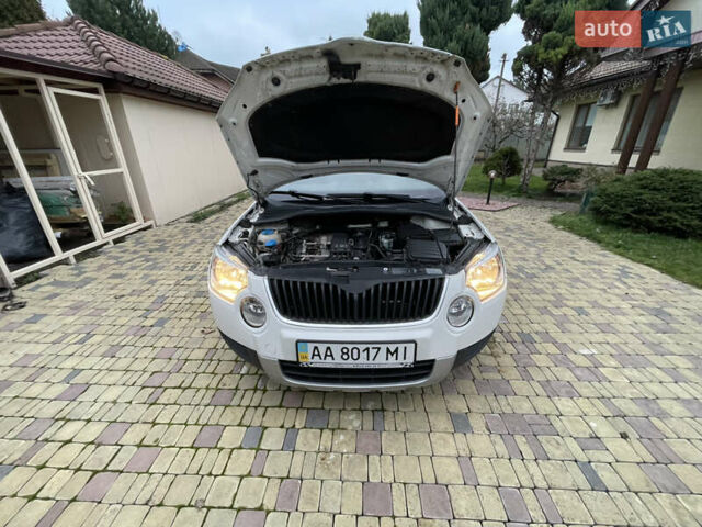 Білий Шкода Єті, об'ємом двигуна 1.2 л та пробігом 225 тис. км за 7300 $, фото 15 на Automoto.ua