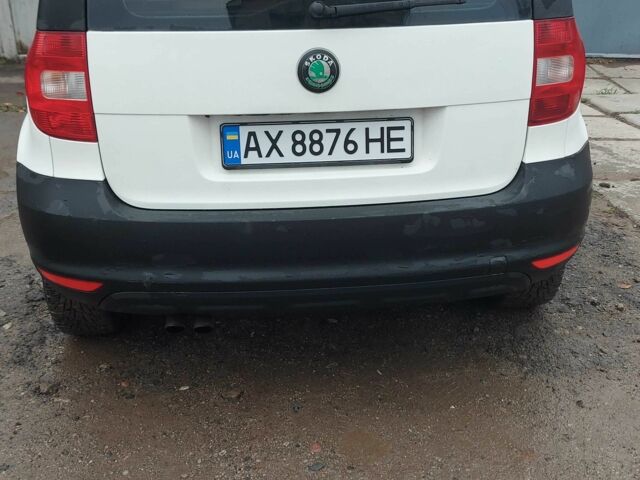 Білий Шкода Єті, об'ємом двигуна 1.6 л та пробігом 219 тис. км за 7700 $, фото 2 на Automoto.ua