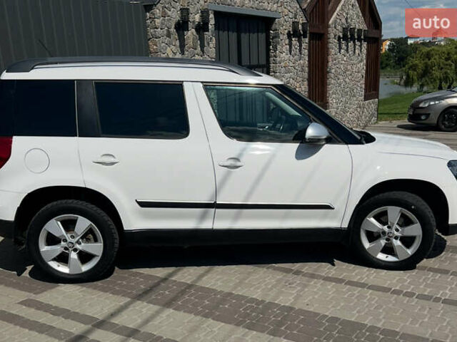 Білий Шкода Єті, об'ємом двигуна 1.97 л та пробігом 250 тис. км за 10500 $, фото 2 на Automoto.ua