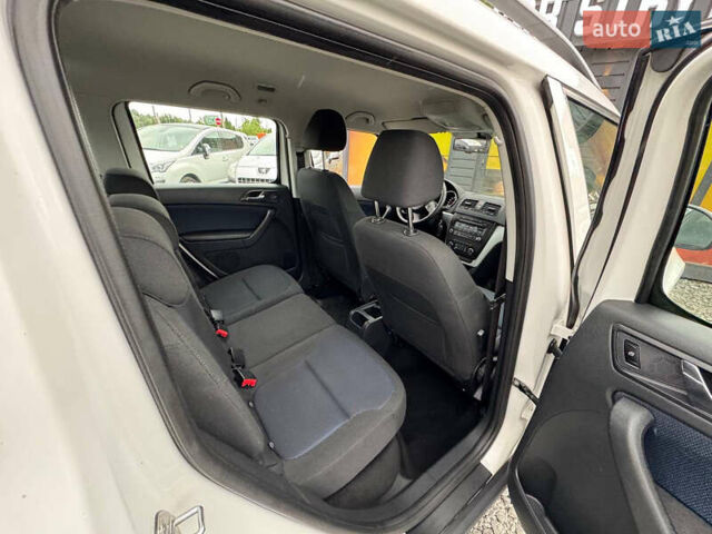 Белый Шкода Ети, объемом двигателя 2 л и пробегом 186 тыс. км за 10900 $, фото 38 на Automoto.ua