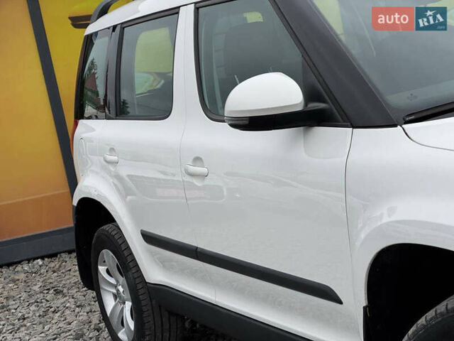 Белый Шкода Ети, объемом двигателя 2 л и пробегом 186 тыс. км за 10900 $, фото 15 на Automoto.ua