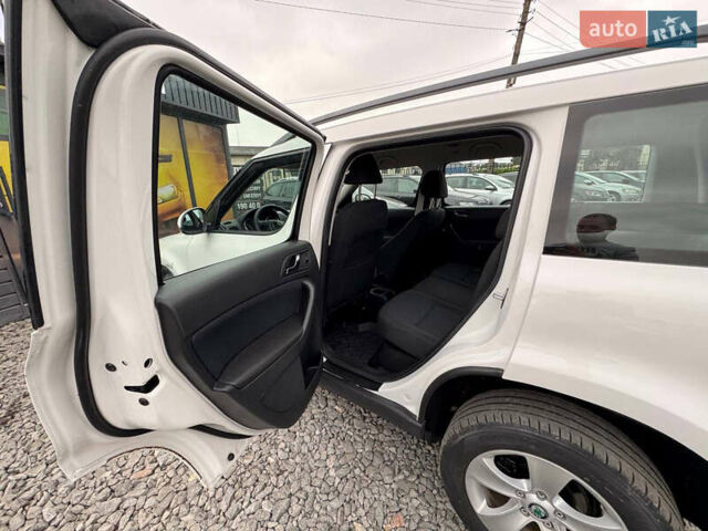 Белый Шкода Ети, объемом двигателя 2 л и пробегом 186 тыс. км за 10900 $, фото 48 на Automoto.ua