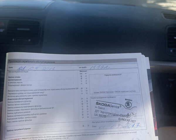 Белый Шкода Ети, объемом двигателя 1.97 л и пробегом 250 тыс. км за 10900 $, фото 28 на Automoto.ua