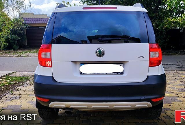 Белый Шкода Ети, объемом двигателя 1.2 л и пробегом 181 тыс. км за 6999 $, фото 2 на Automoto.ua