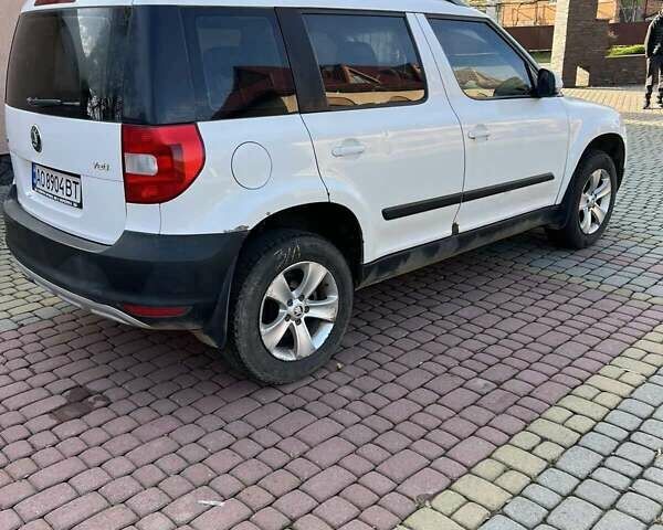 Белый Шкода Ети, объемом двигателя 1.97 л и пробегом 400 тыс. км за 5999 $, фото 5 на Automoto.ua