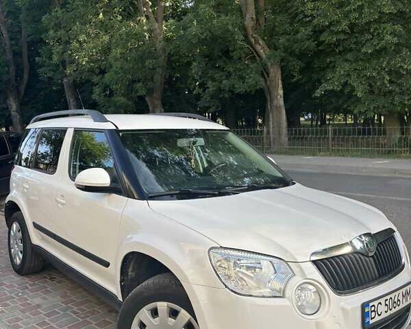 Білий Шкода Єті, об'ємом двигуна 2 л та пробігом 269 тис. км за 8500 $, фото 1 на Automoto.ua