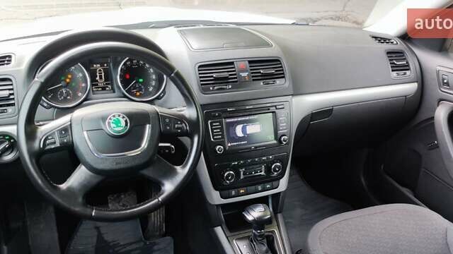 Білий Шкода Єті, об'ємом двигуна 1.2 л та пробігом 181 тис. км за 7700 $, фото 40 на Automoto.ua