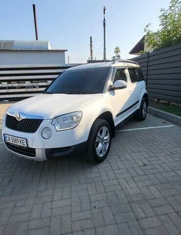 Белый Шкода Ети, объемом двигателя 2 л и пробегом 250 тыс. км за 12000 $, фото 2 на Automoto.ua