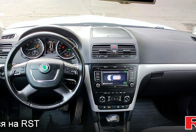 Белый Шкода Ети, объемом двигателя 1.2 л и пробегом 181 тыс. км за 6999 $, фото 9 на Automoto.ua