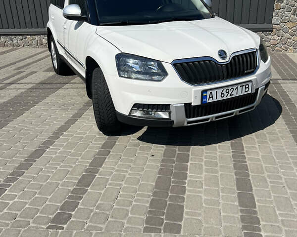 Белый Шкода Ети, объемом двигателя 1.97 л и пробегом 250 тыс. км за 10900 $, фото 1 на Automoto.ua