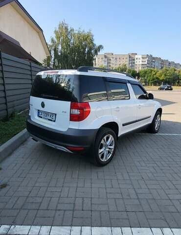 Белый Шкода Ети, объемом двигателя 2 л и пробегом 250 тыс. км за 12000 $, фото 11 на Automoto.ua