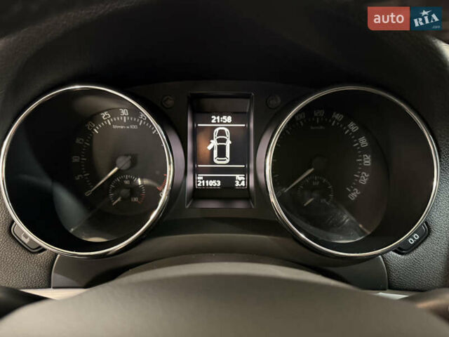 Белый Шкода Ети, объемом двигателя 2 л и пробегом 211 тыс. км за 14800 $, фото 27 на Automoto.ua