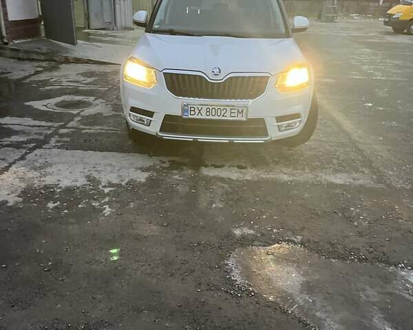 Білий Шкода Єті, об'ємом двигуна 2.01 л та пробігом 252 тис. км за 11500 $, фото 6 на Automoto.ua