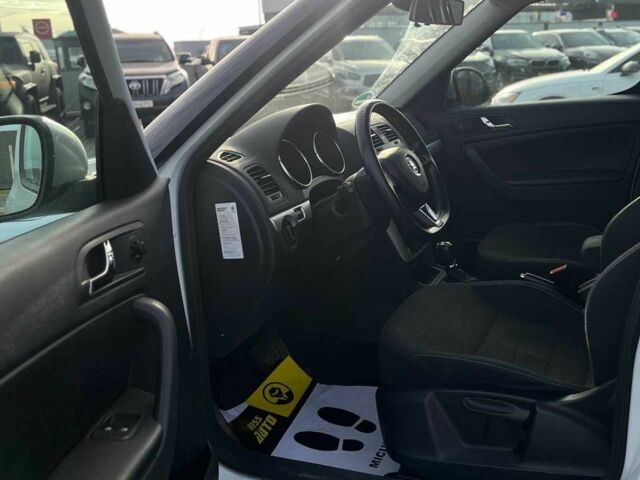 Белый Шкода Ети, объемом двигателя 2 л и пробегом 242 тыс. км за 12900 $, фото 22 на Automoto.ua