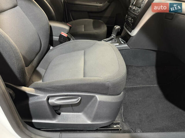 Белый Шкода Ети, объемом двигателя 2 л и пробегом 211 тыс. км за 14800 $, фото 18 на Automoto.ua