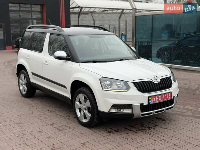 Білий Шкода Єті, об'ємом двигуна 2 л та пробігом 211 тис. км за 14800 $, фото 1 на Automoto.ua