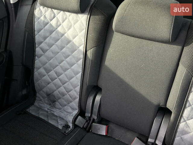 Белый Шкода Ети, объемом двигателя 1.97 л и пробегом 242 тыс. км за 12900 $, фото 21 на Automoto.ua