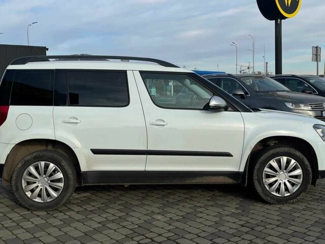 Белый Шкода Ети, объемом двигателя 2 л и пробегом 242 тыс. км за 12900 $, фото 7 на Automoto.ua