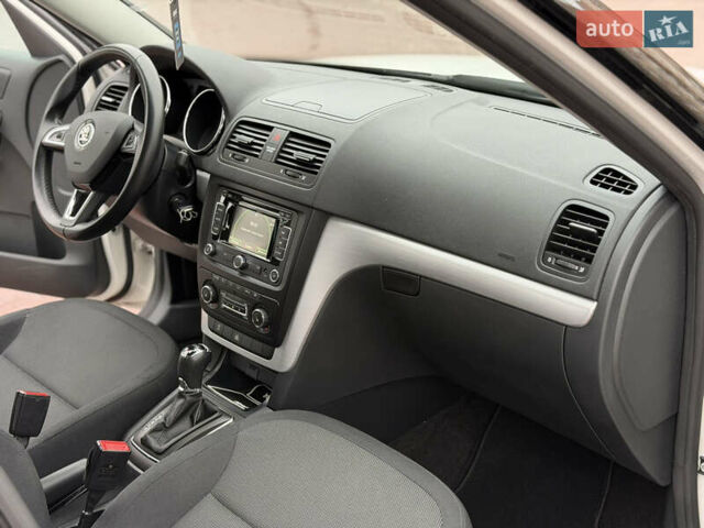 Білий Шкода Єті, об'ємом двигуна 2 л та пробігом 211 тис. км за 14800 $, фото 28 на Automoto.ua