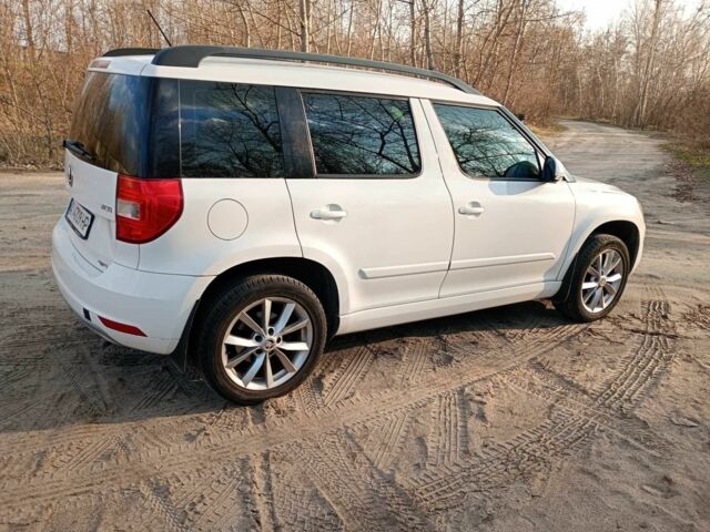 Білий Шкода Єті, об'ємом двигуна 1.8 л та пробігом 220 тис. км за 12500 $, фото 3 на Automoto.ua