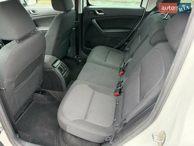 Білий Шкода Єті, об'ємом двигуна 2 л та пробігом 211 тис. км за 14800 $, фото 68 на Automoto.ua