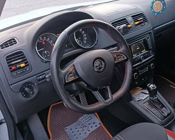 Білий Шкода Єті, об'ємом двигуна 2 л та пробігом 269 тис. км за 14400 $, фото 40 на Automoto.ua
