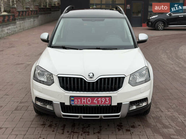 Білий Шкода Єті, об'ємом двигуна 2 л та пробігом 211 тис. км за 14800 $, фото 4 на Automoto.ua