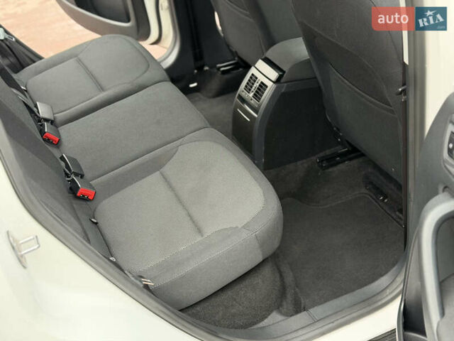 Білий Шкода Єті, об'ємом двигуна 2 л та пробігом 211 тис. км за 14800 $, фото 34 на Automoto.ua