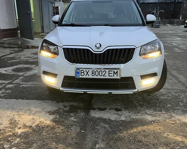 Білий Шкода Єті, об'ємом двигуна 2.01 л та пробігом 252 тис. км за 11500 $, фото 7 на Automoto.ua