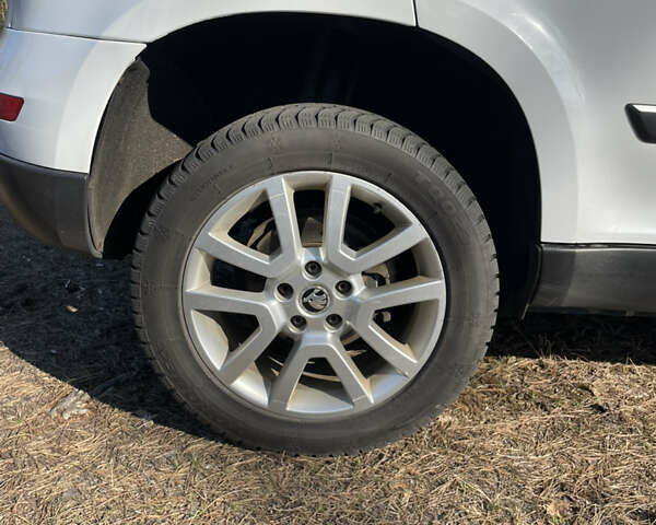 Белый Шкода Ети, объемом двигателя 2 л и пробегом 277 тыс. км за 13700 $, фото 23 на Automoto.ua