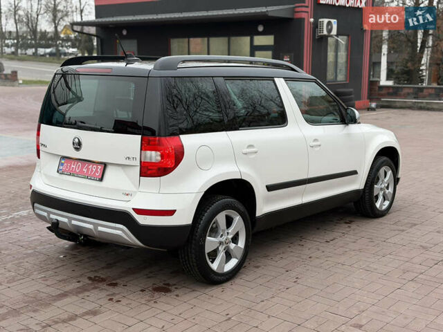 Білий Шкода Єті, об'ємом двигуна 2 л та пробігом 211 тис. км за 14800 $, фото 3 на Automoto.ua