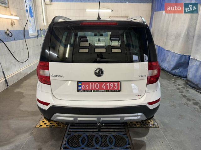Белый Шкода Ети, объемом двигателя 2 л и пробегом 211 тыс. км за 14800 $, фото 5 на Automoto.ua