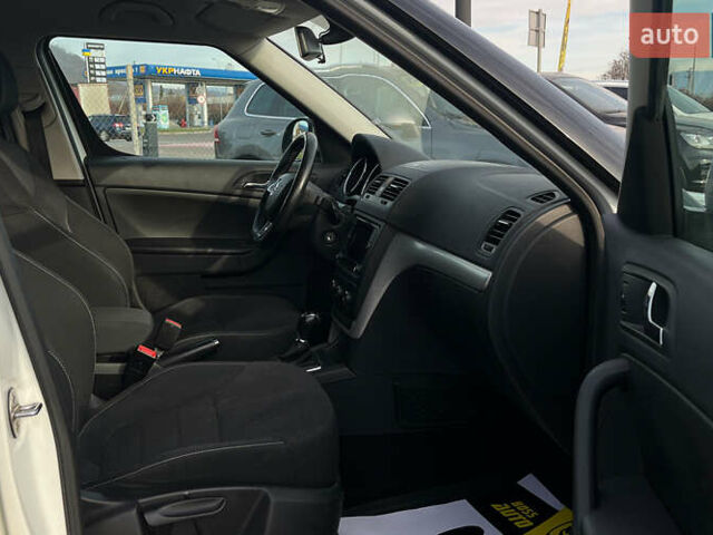 Белый Шкода Ети, объемом двигателя 1.97 л и пробегом 242 тыс. км за 12900 $, фото 12 на Automoto.ua