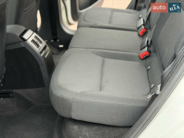 Білий Шкода Єті, об'ємом двигуна 2 л та пробігом 211 тис. км за 14800 $, фото 40 на Automoto.ua