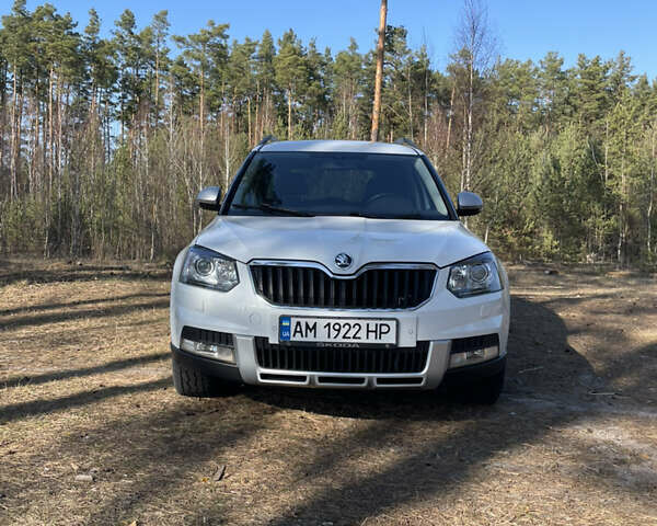 Белый Шкода Ети, объемом двигателя 2 л и пробегом 277 тыс. км за 13700 $, фото 7 на Automoto.ua